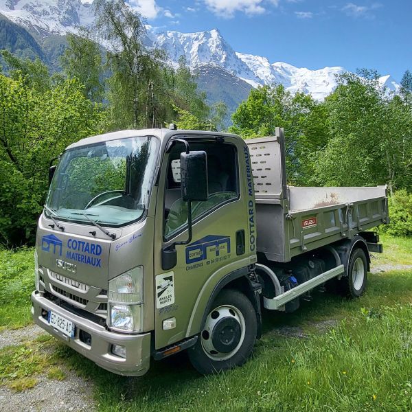 livraison avec camion 3 tonnes